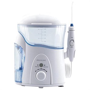 {{photo.Alt || photo.Description || 'Ирригатор для полости рта REVYLINE RL 500, стационарный, емкость резервуара 0,6 л, 7 насадок, белый'}}