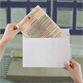 Конверты С4 (229х324 мм), отрывная лента, внутренняя запечатка, 100 г/м2, КОМПЛЕКТ 50 шт., BRAUBERG, 112181 112181