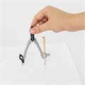 Готовальня BRAUBERG ULTRA, 4 предмета: циркуль 135 мм, запасные грифели, насадка, графитовый цвет, 210821 210821