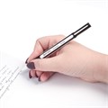 Ручка гелевая с грипом BRAUBERG "Contact", ЧЕРНАЯ, корпус черный, игольчатый узел 0,5 мм, линия письма 0,35 мм, 141185 141185