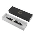 Ручка шариковая PARKER "IM Core Black Lacquer CT", черный глянцевый лак, детали хром, синяя, 1931665 142530