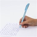 Ручка шариковая масляная BRAUBERG "Extra Glide Soft Pastel", СИНЯЯ, узел 0,7 мм, линия письма 0,35 мм, 144073 144073