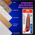 Нож канцелярский 18 мм BRAUBERG "Universal", 3 лезвия в комплекте, автофиксатор, черно-красный, 271351 271351