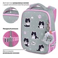 Ранец BRAUBERG LIGHT, 1 отделение, с брелоком, "Cat patches", плюшевые нашивки, 36х26х13 см, 272030 272030