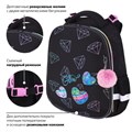 Ранец BRAUBERG LUMINOUS, 2 отделения, с брелоком, "Diamonds", СВЕТЯЩИЙСЯ РИСУНОК, 38х29х16 см, 272070 272070