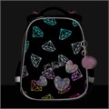 Ранец BRAUBERG LUMINOUS, 2 отделения, с брелоком, "Diamonds", СВЕТЯЩИЙСЯ РИСУНОК, 38х29х16 см, 272070 272070