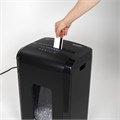 Уничтожитель (шредер) BRAUBERG 1525X, 4 уровень секретности, фрагменты 4х40 мм, 15 листов, корзина 25 литров, 532151 532151