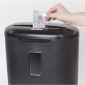 Уничтожитель (шредер) BRAUBERG S6, 3 уровень секретности, фрагменты 5х34 мм, 6 листов, корзина 16 литров, 530963 530963