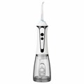 Ирригатор для полости рта REVYLINE RL 450 New, портативный, емкость резервуара 0,3 л, 5 насадок, белый, 7994 457241